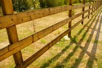 Stavba plotu: cena, ohlášení, výběr materiálu